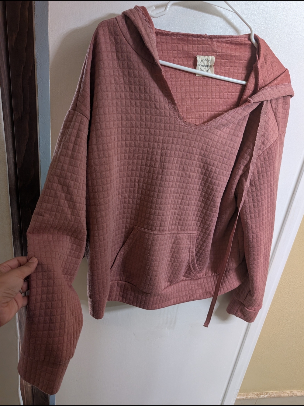 Cozy Waffle-Knit Hooded Pullover - Dusty Rose